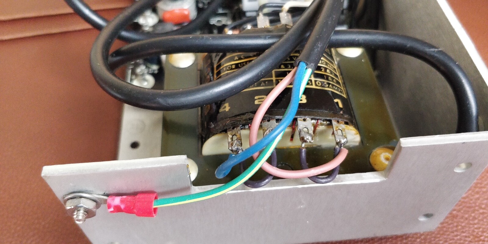 CONDOR FBB512 CP 703 ~ Outputs: 5V 2A + 12V 4A Input: 115V / 230V Power supply