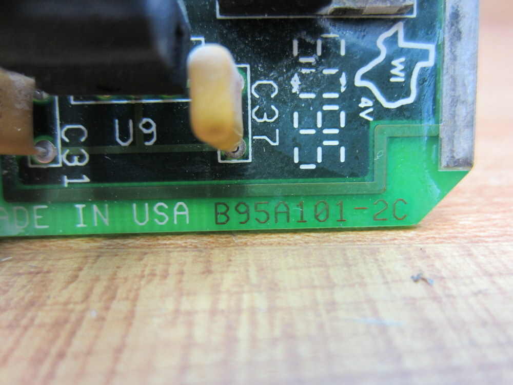 Helm B95A101-2C Circuit Board Z23085