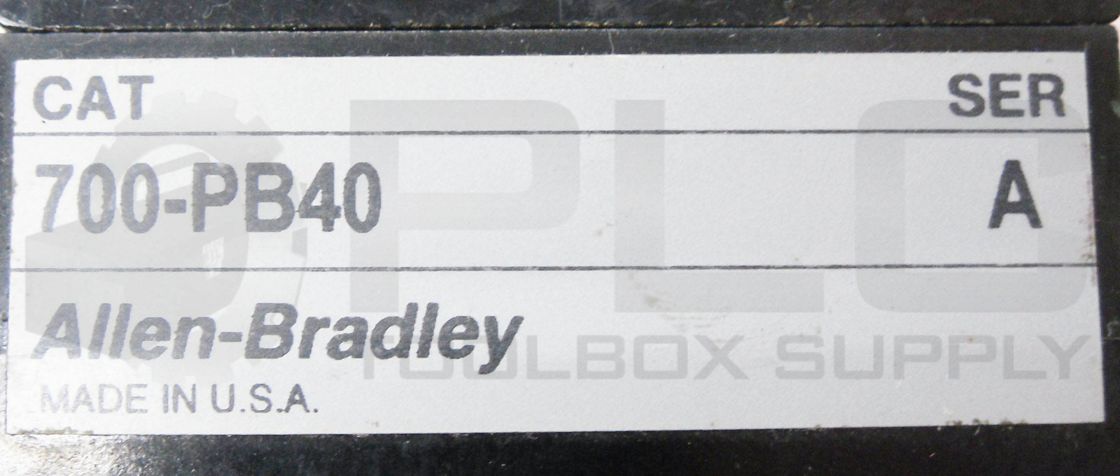 ALLEN BRADLEY 700-P400A1 /A AC RELAY 600VAC W/ 700-PB40 /A AUXILIARY CONTACT