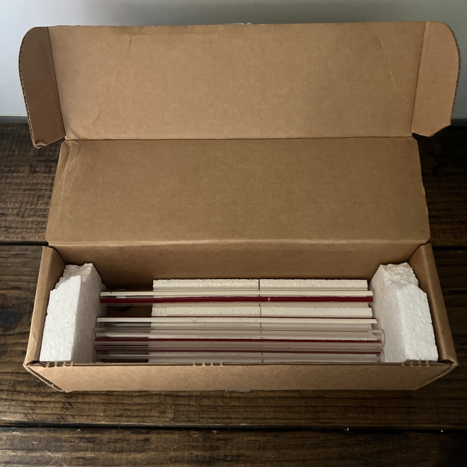 Box of 4 5/8″ x 10″ Redline HP Tubular Gauge Glass