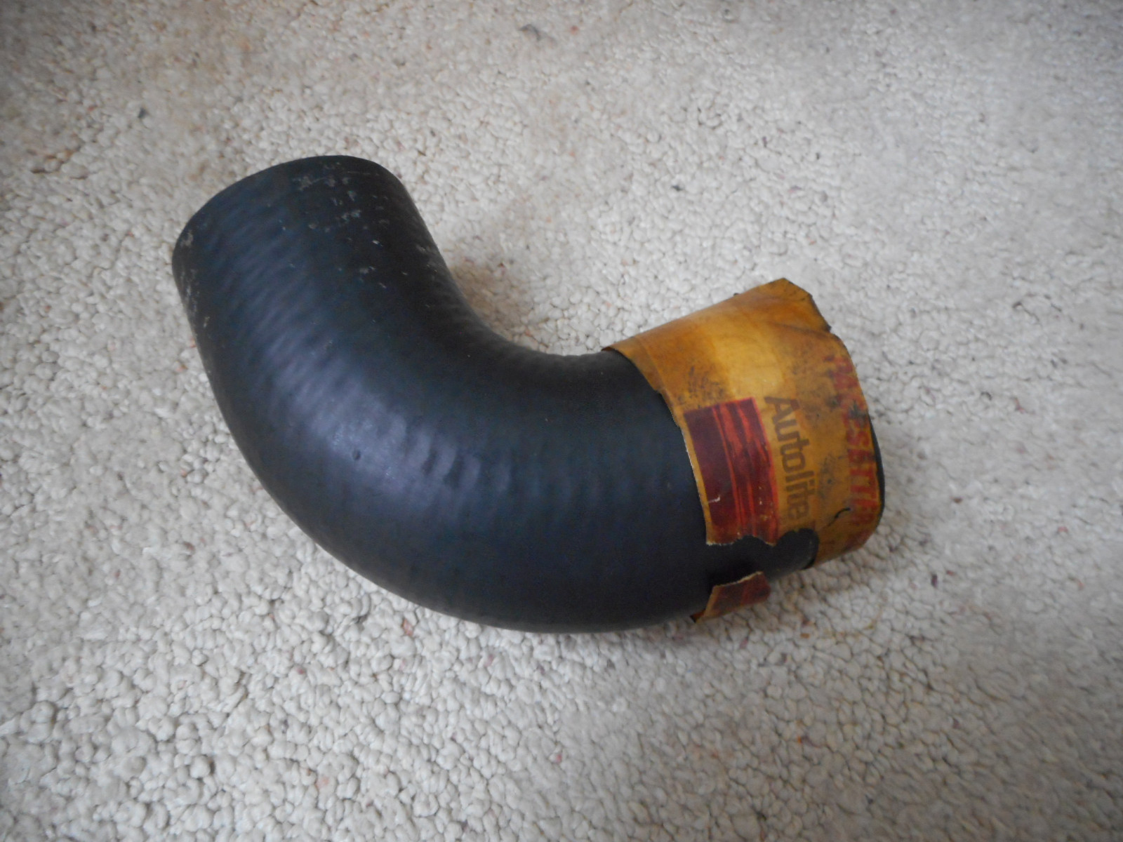 GENUINE OEM FORD MOTORCRAFT HOSE C9PZ-8286-F Autolite Elbow Radiator Truck NOS