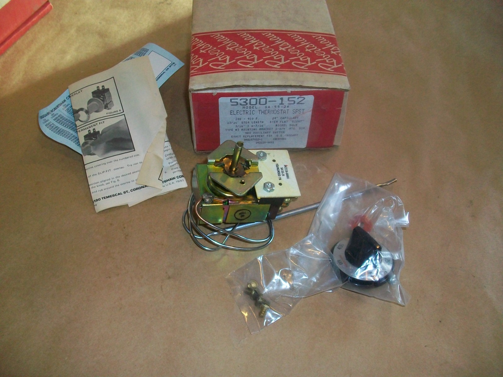 Robertshaw Electric Thermostat 5300-152 / SA-55-24 200°-400° 24″ CAP NEW