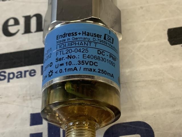 NEW Endress & Hauser Liquiphant Switch – FTL20-0425 w/Warranty