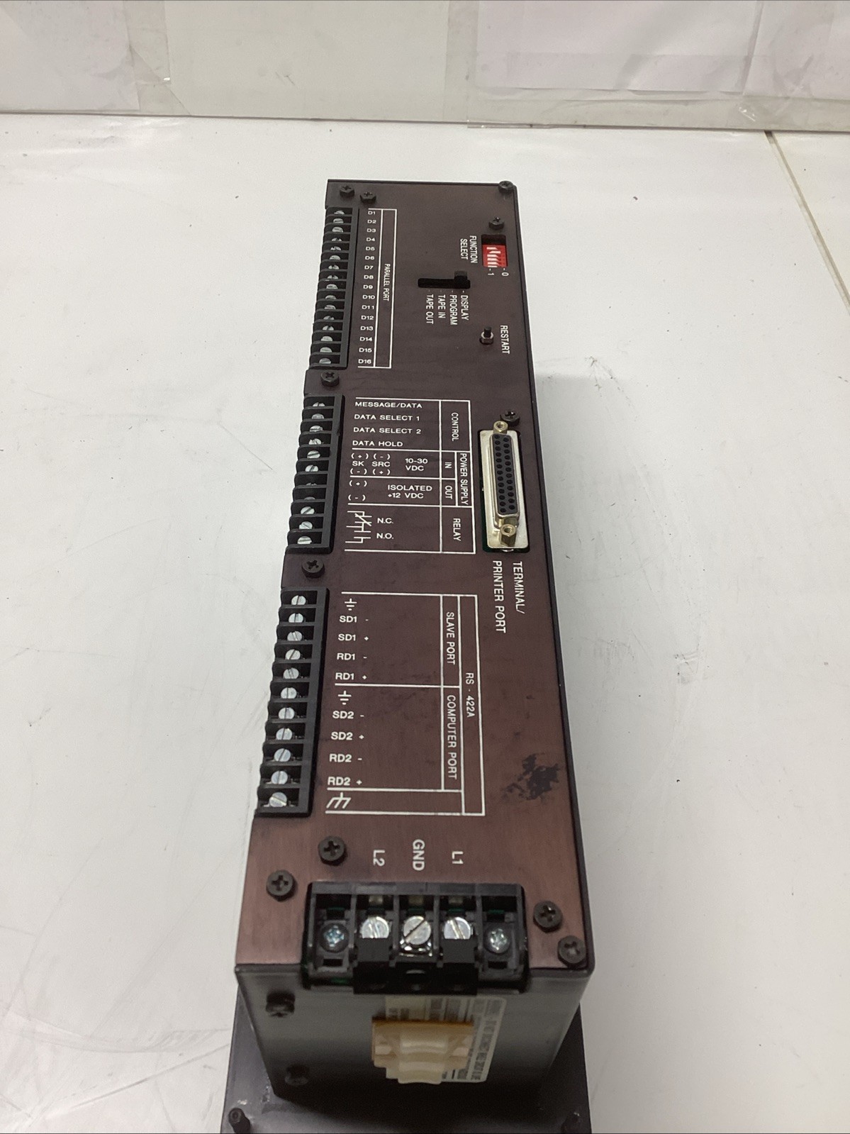Scratched UTICOR TECHNOLOGY INC 76536-1 REV D PROGRAMMABLE MESSAGE DISPLAY L-369