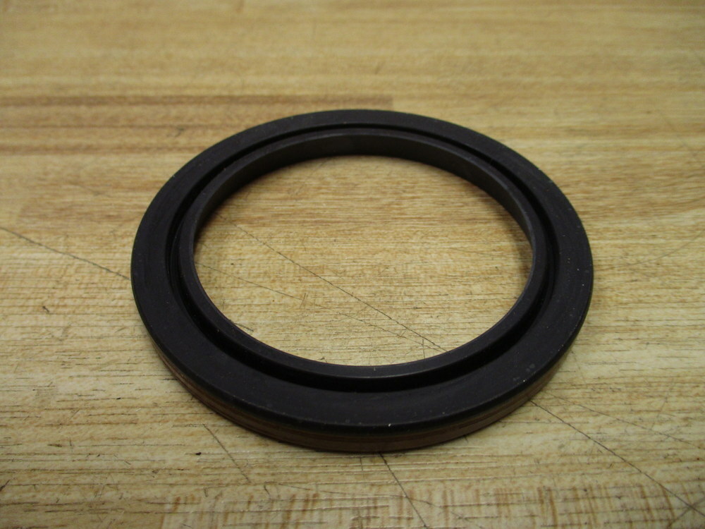 Chicago Rawhide/SKF 23050 Oil Seal (Pack of 2)
