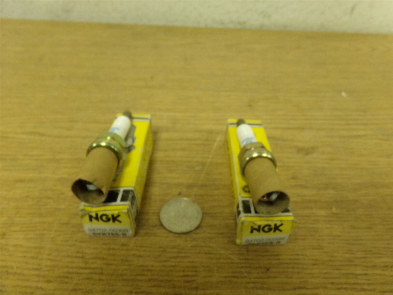NEW NGK 94702-00399 BKR7ES-11 Spark Plugs, Lot of 2 *FREE SHIPPING*