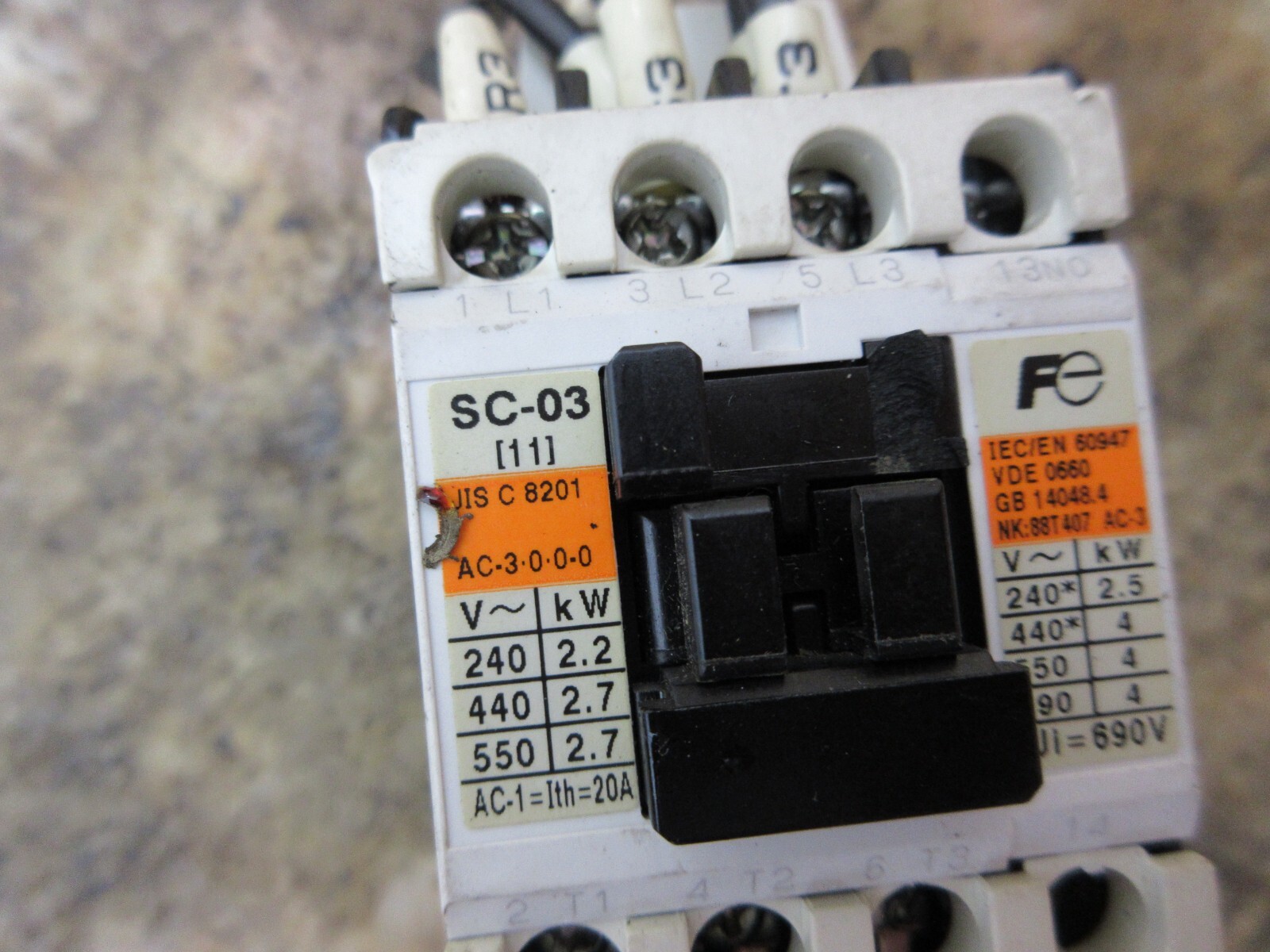 FUJI ELECTRIC SC-03 MAGNETIC CONTACTOR SC11AA TR-ON 0N KIWA EXCEL 510 COLT CNC