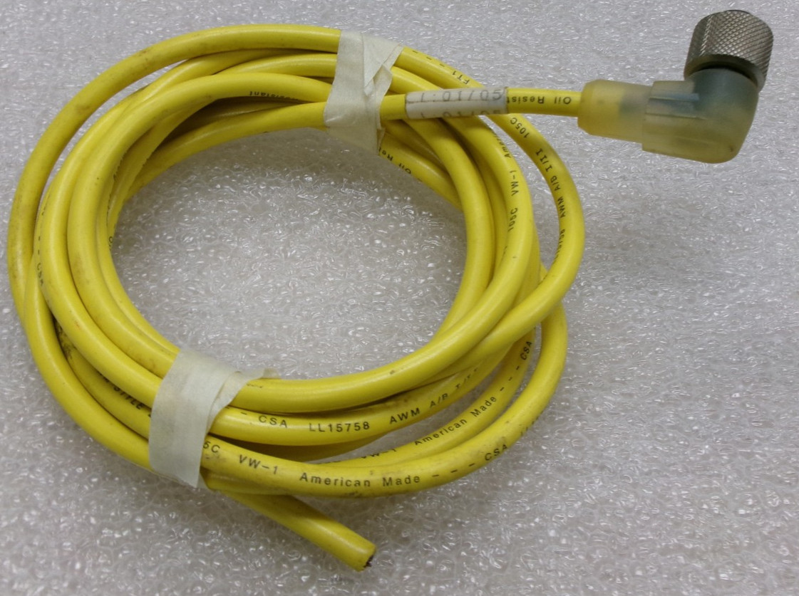 IFM EFECTOR E10903 PNP 4-PIN 90° M12 Connector Cordset USED 7′ L #372N