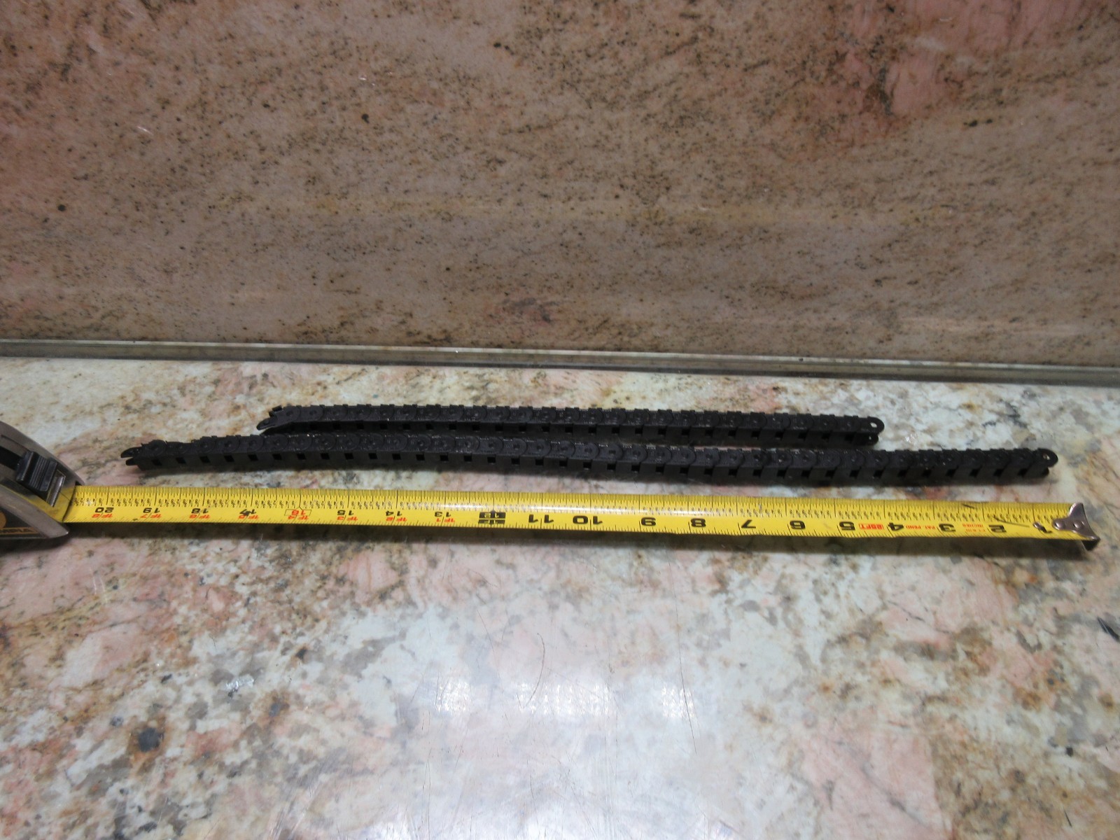 HAAS VF4 CNC VERTICAL MILL PLASTIC CHAIN TRACK UNIT SET 2 PIECES