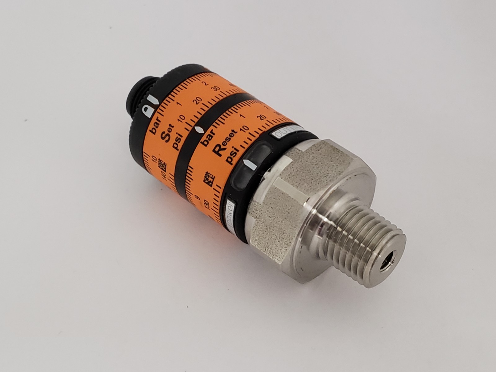 IFM EFECTOR PK6224 PRESSURE SWITCH W/INTUITIVE SWITCH POINT SETTING PNP NNB