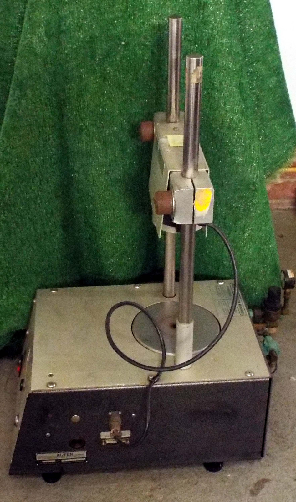 1 USED ALTEK 9221 ES/C2 AXIAL LOAD TEST STATION ***MAKE OFFER***