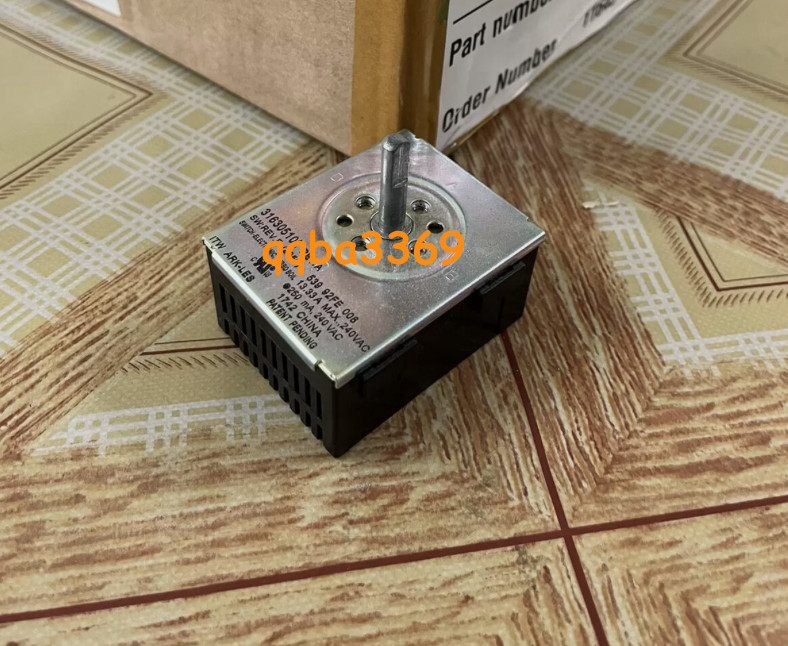 one NEW FOR 316305102 REV.A 13.33A 240VAC Control Switch 2.55 x2.3 x 2.1cm#9