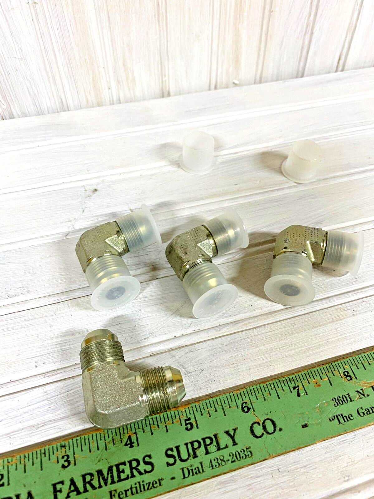 4 PARKER 9C-02891-06 HYD FITTING 3/8″ MALE JIC X 3/8″ MALE JIC 90deg UNION ELBOW