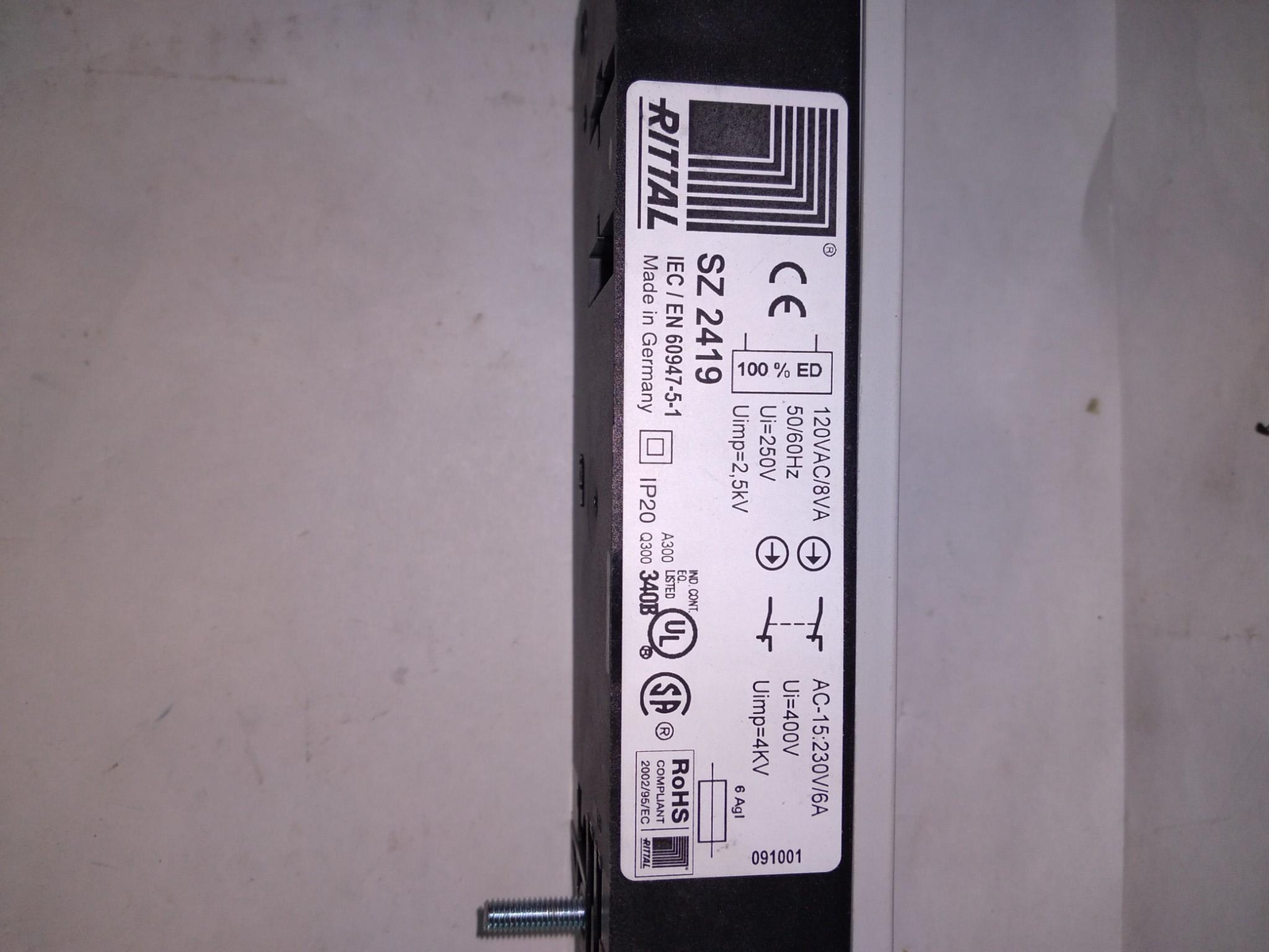 RITTAL SZ 2419 IEC/EN 60947-5-1 120VAC/8VA 50/60HZ 250V 2,5KV 400V 4KV