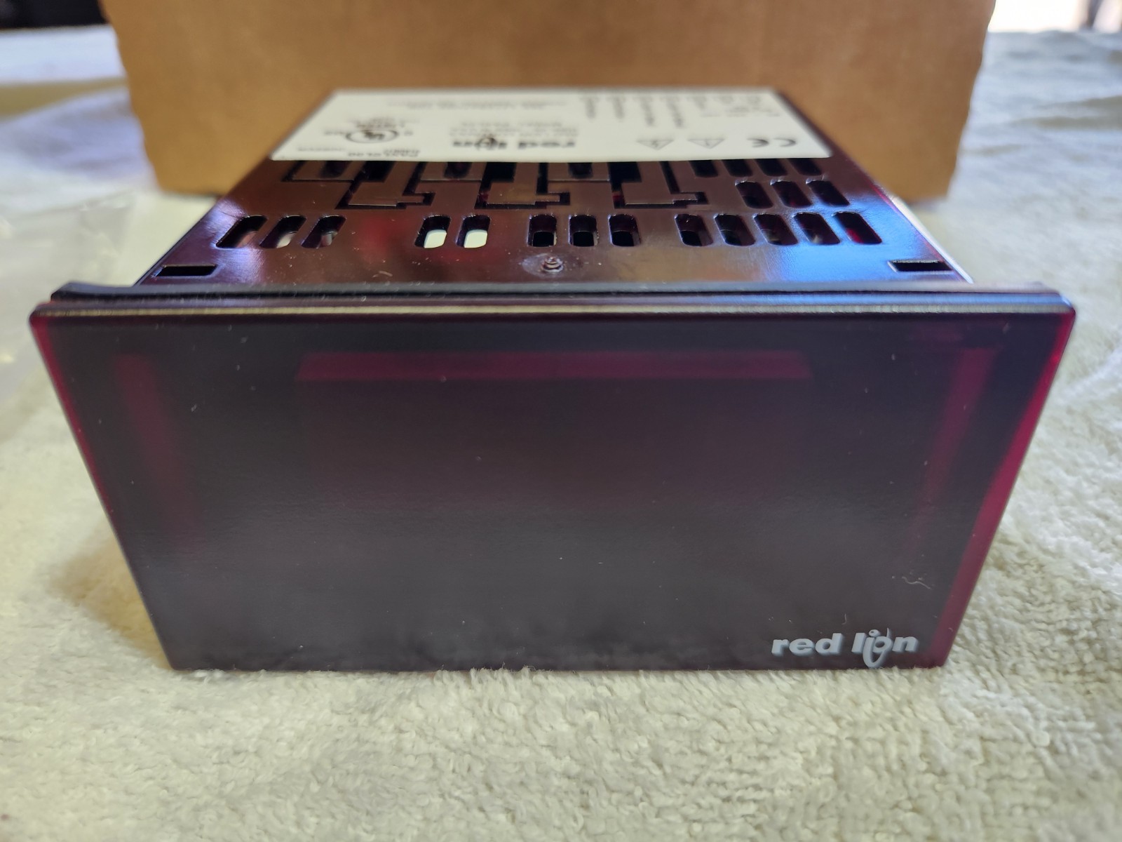 Red Lion PAXLCL00 Current Loop Panel Meter, 85-250V, 6VA, 4 to 20/10 to 50mA