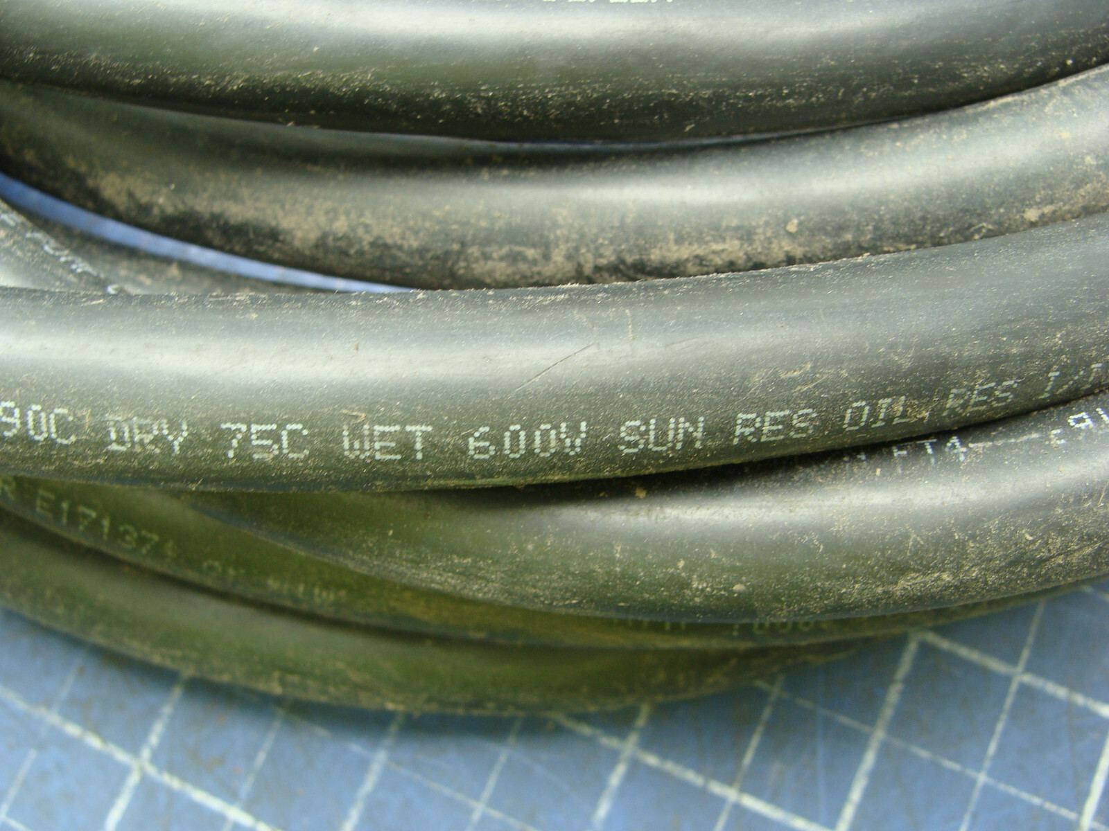 LAPP KABAL STUTTGART OLFLEX TRAY II 221004 10 AWG 600V CABLE 20 FEET LONG