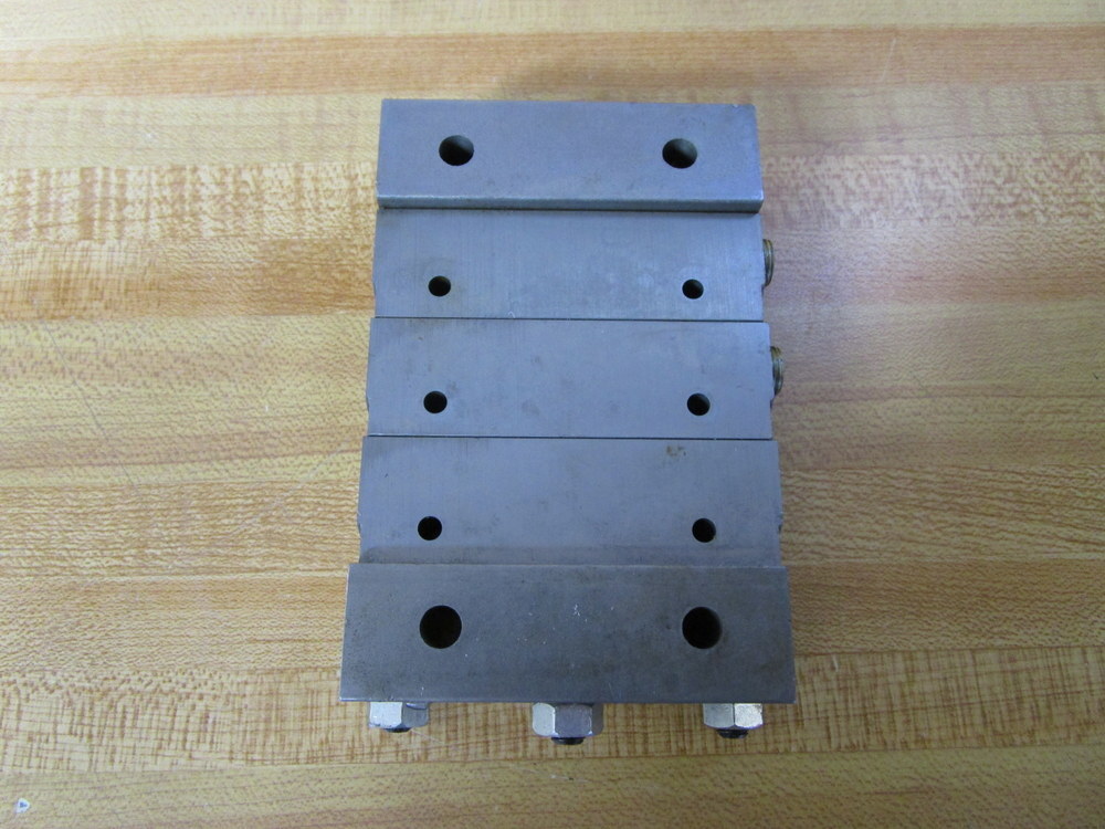 Trabon-Manzel M06 J06 Lubriquip Divider Valve Manifold M06J06