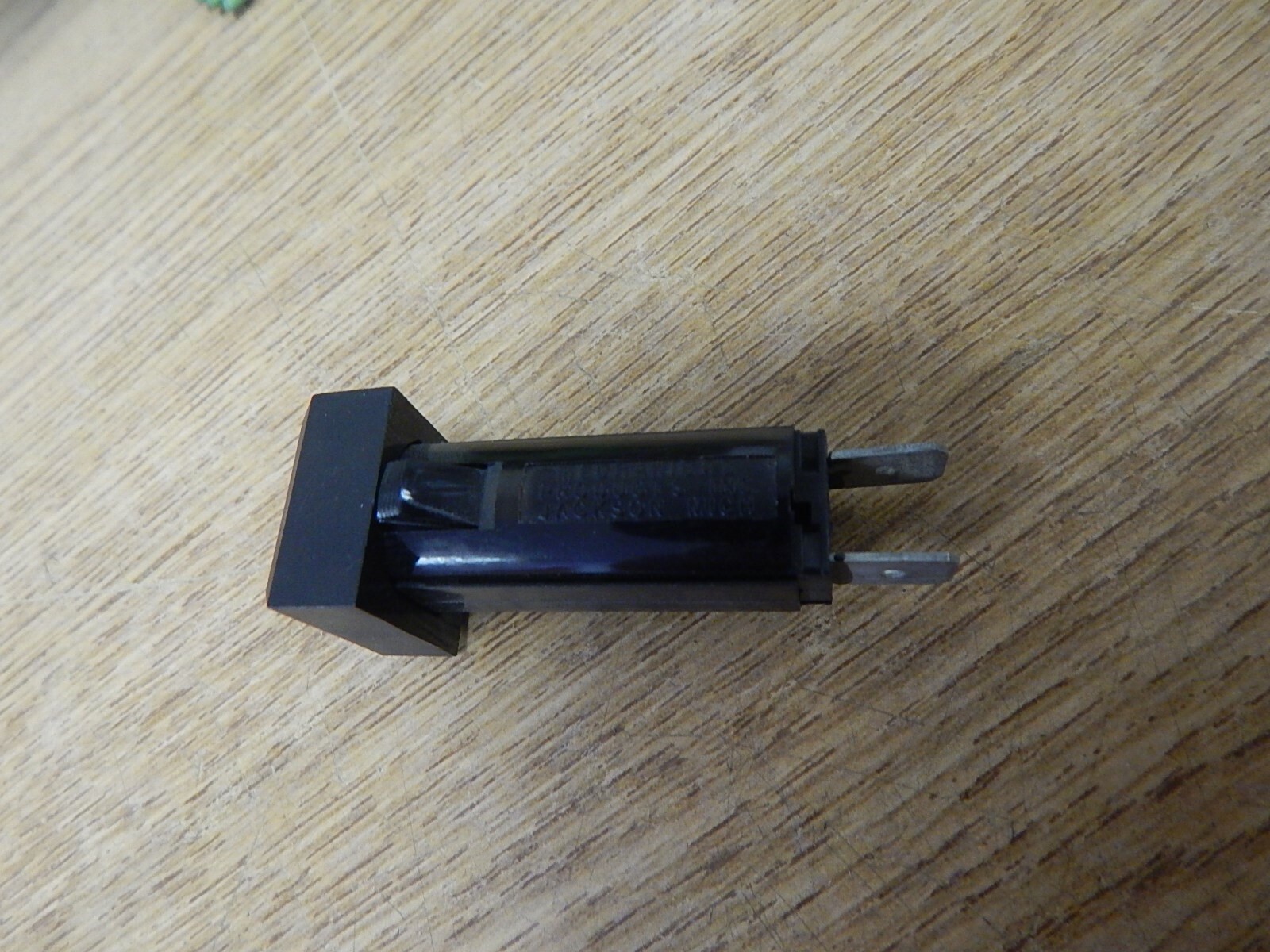 NEW Mechanical Products 2000-001-050 0389 5-Amp 240VAC 50VDC *FREE SHIPPING*