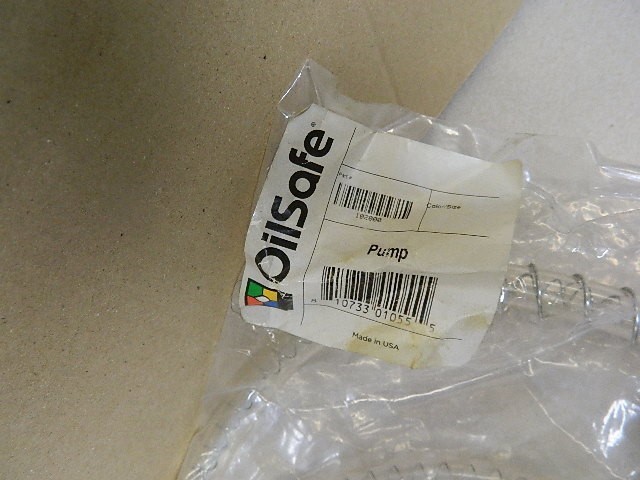 Oilsafe Oil Safe Handheld Standard Pump 192000 NEW