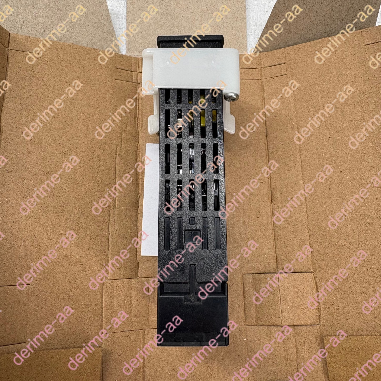 Omron E5GN-Q1T-C 100-240VAC Temperature Controller#1pcs new in box