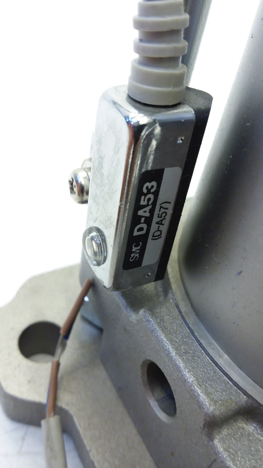 SMC CDA2KG63-60-A53 AIR CYLINDER TIE ROD MAX PRESS 145 PSI/1.00MPa NNB