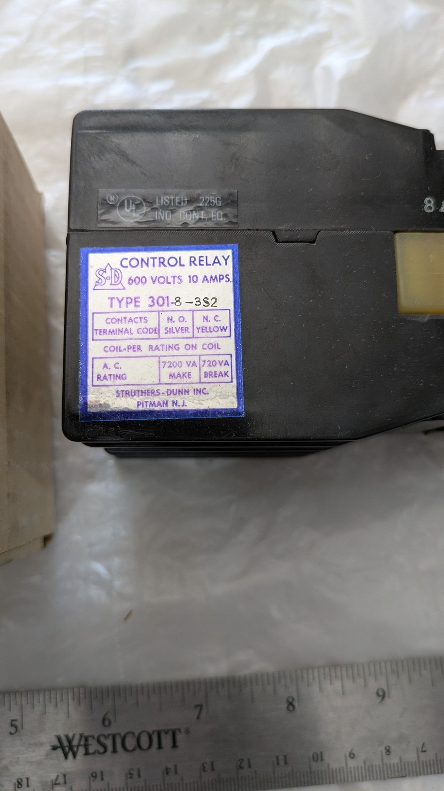 STRUTHERS-DUNN CONTROL RELAY 301-8-3S2 10AMPS COIL 500-600 VAC