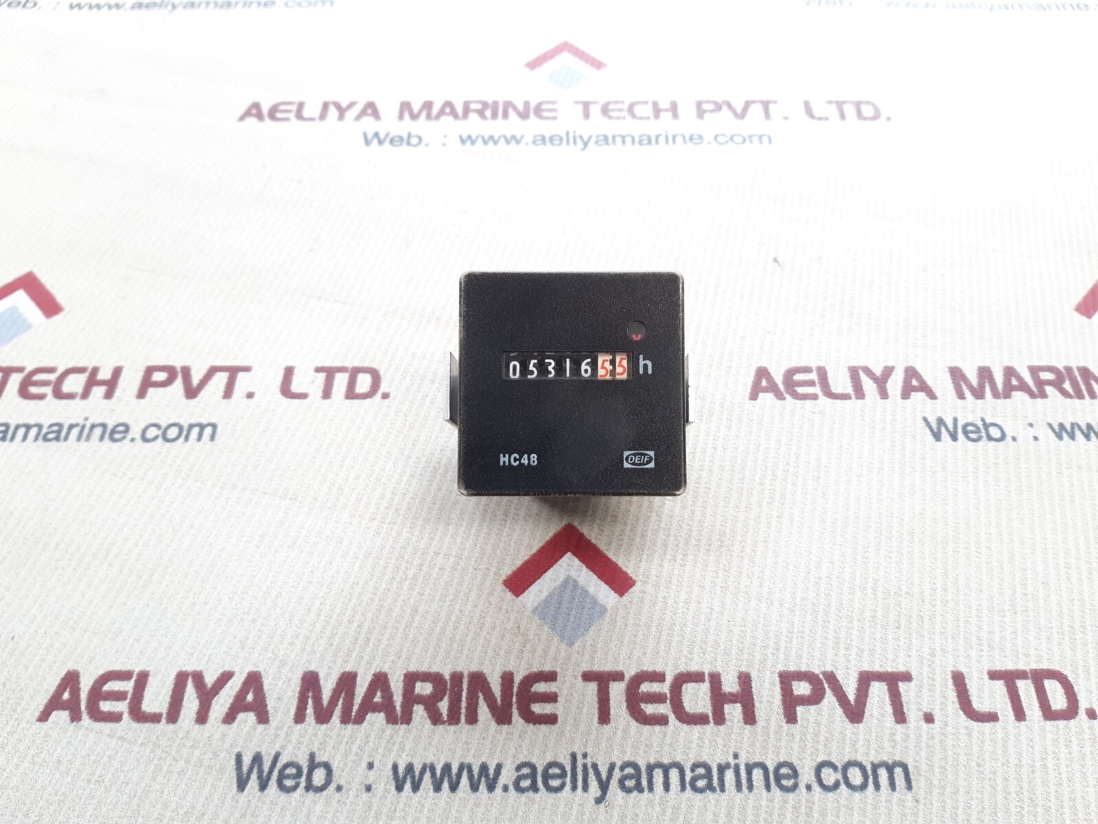 DEIF HC48 Running hours counter 230 V 60 HZ IP-40 07.01