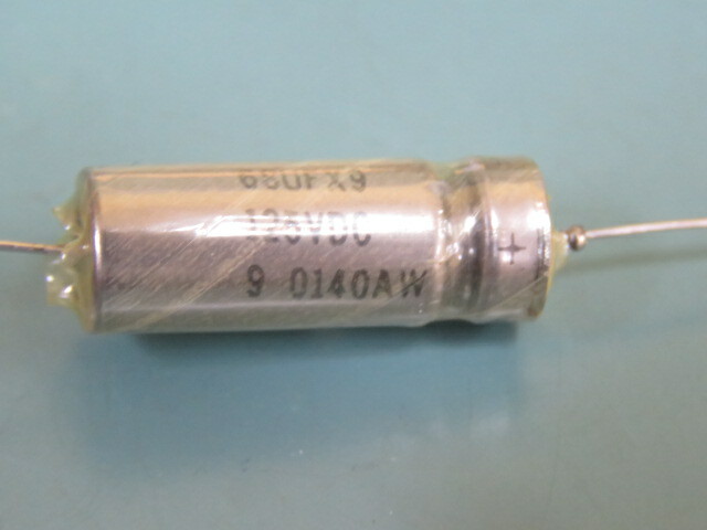 VISHAY 135D686X9125K6 Qty of 1 per Lot CAPACITORS; 125VDC; Wet Tantalum Capacit