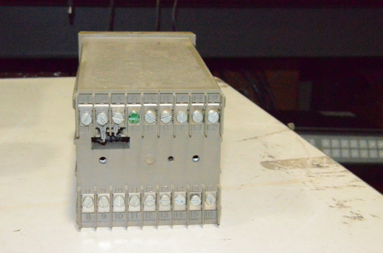 Honeywell Dialapak Process Alarm & Temp Controller Lot AV721CB739 AV721DB738