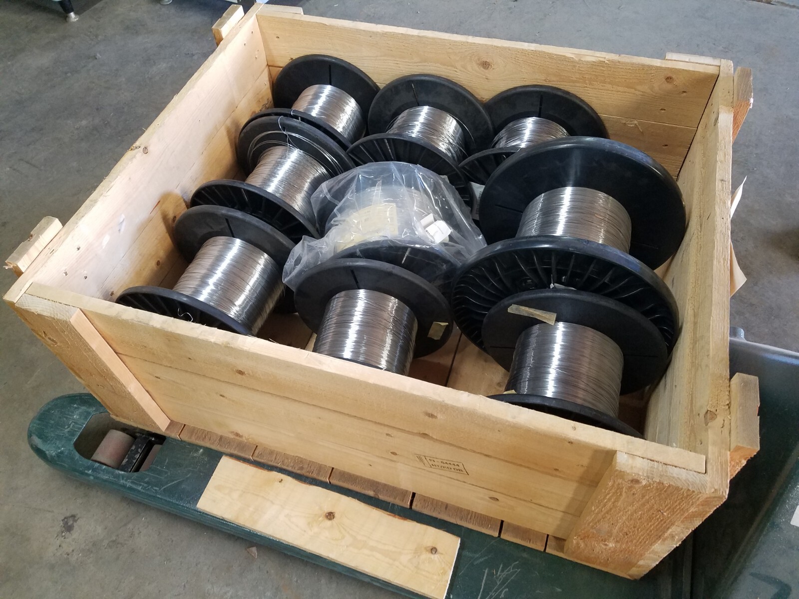 1x Crate of Oxford Superconducting Technology Superconducting Wire PN: NSC.0323