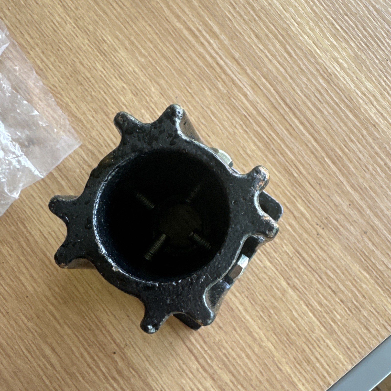 Global Industrial Single Socket Base 940374 for Pedestrian Barrier 9054860