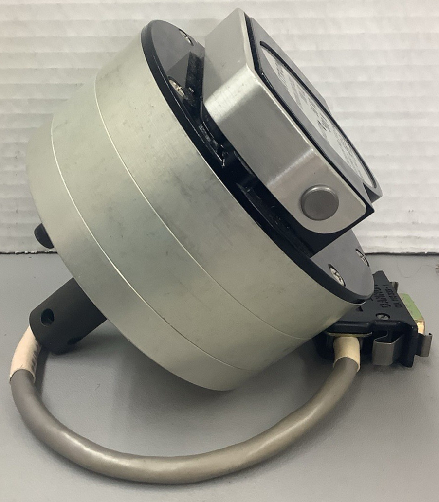 Instron 2512-145 A512-2 Tension Load Cell 100 Lb 50 kg (R77)