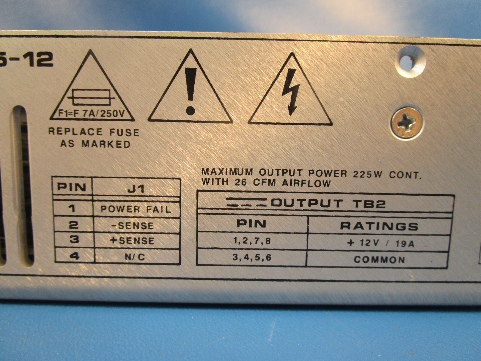Condor GPC225-12, 12V DC, Power Supply, Input 100-240V ~ 5.5A, 47-63Hz
