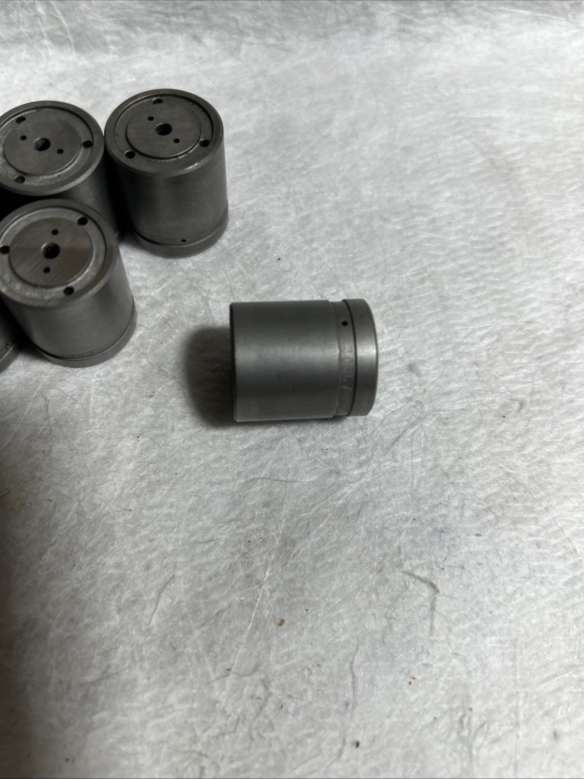 Cummins Injector Spring Housing, 3066736 (((( ￼ Six Pack ))))
