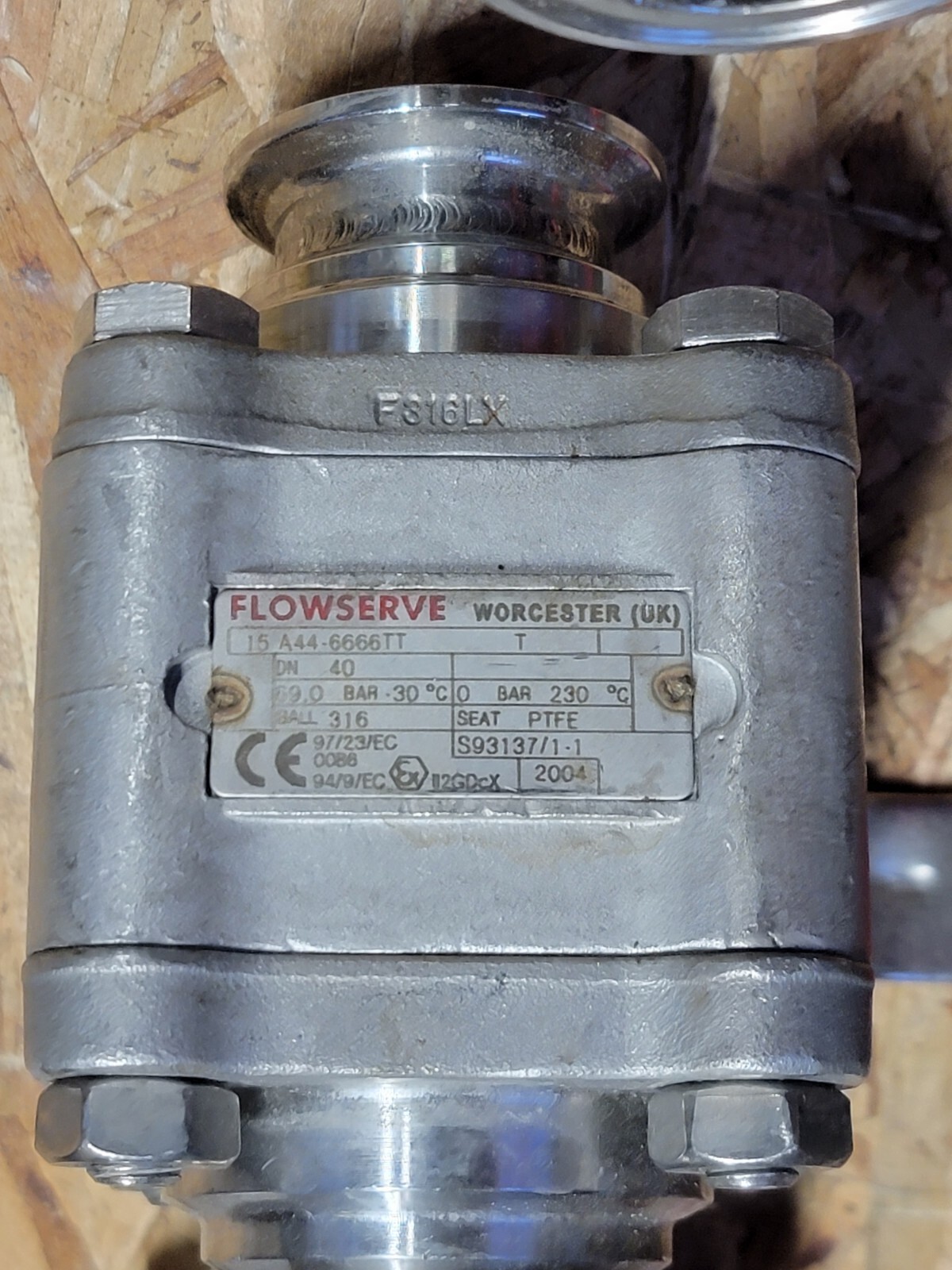 FLOWSERVE WORCESTER (UK)15A44-6666TT 316 SS BALL VALVE NOS FREE SHIPING