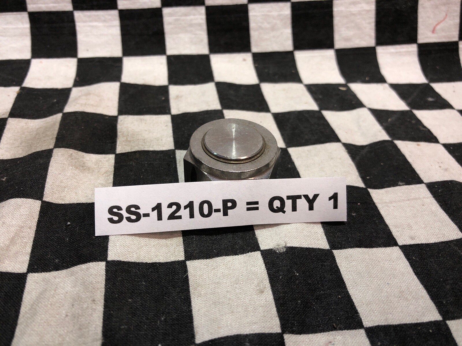 Swagelok PLUG 1/4″ 1/2″ 3/4″ SS-400-P, SS-810-P, SS-1210-P, Lot Of 6 ShipSameDay