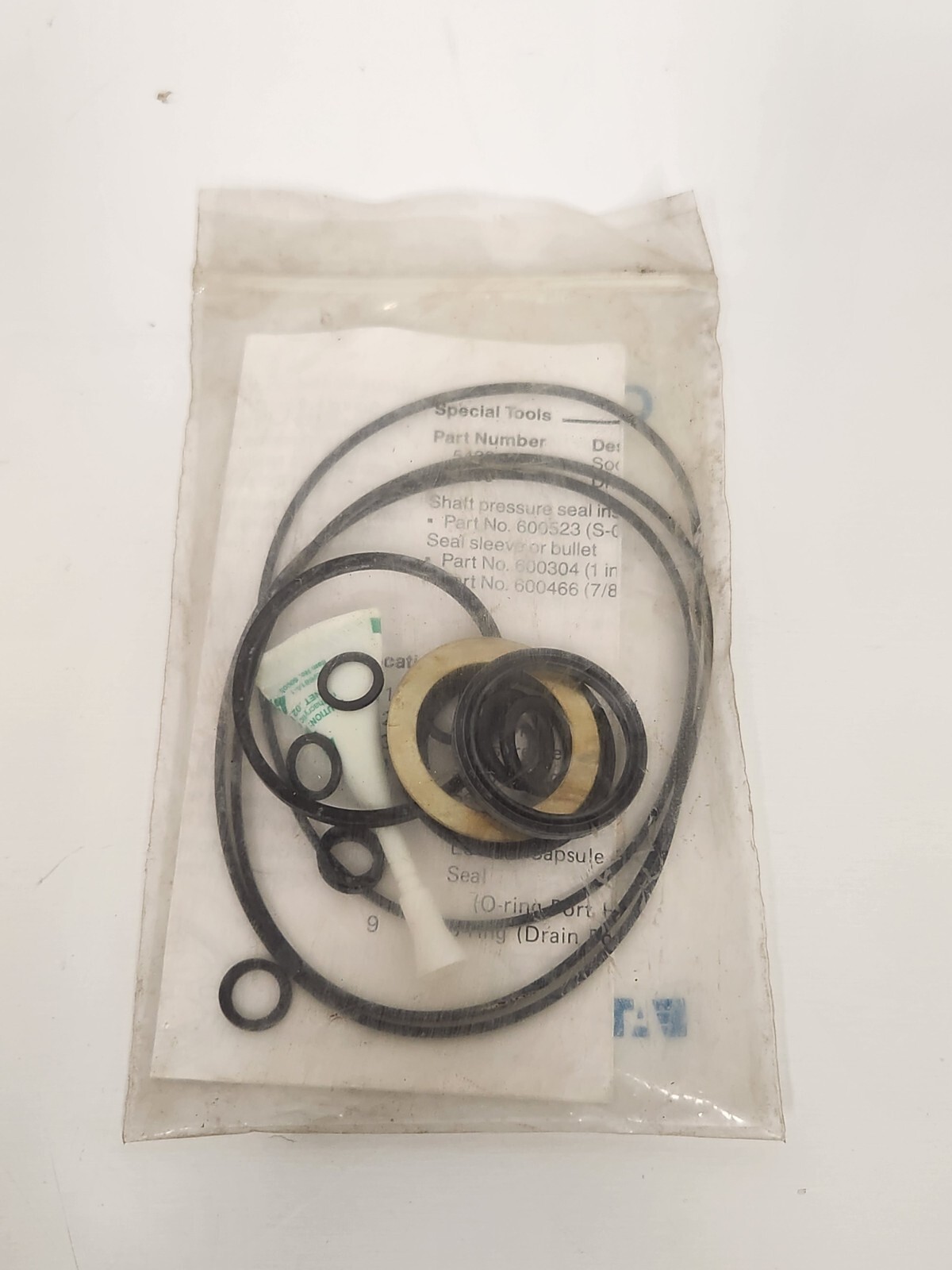 NEW OLD STOCK! EATON S SERIES CHAR-LYNN MOTORS SEAL KIT 60539