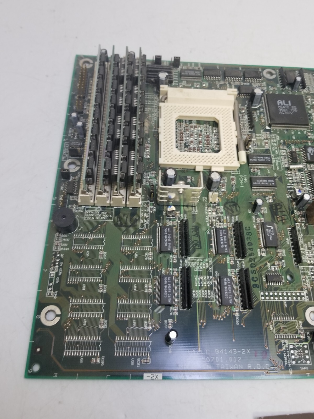 VINTAGE ACER 575lb-2710 SOCKET 5 ISA PCI Motherboard 16MB RAM NO CPU