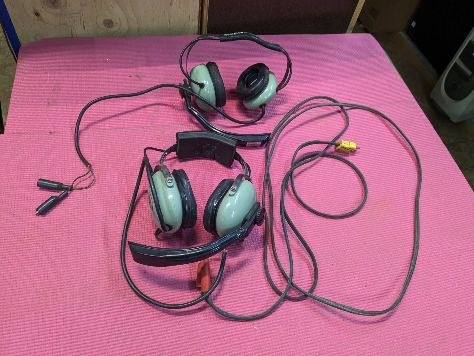 Lot of 2 David Clark Aviation Headsets H5030 & H5040 **UNTESTED, FOR PARTS**