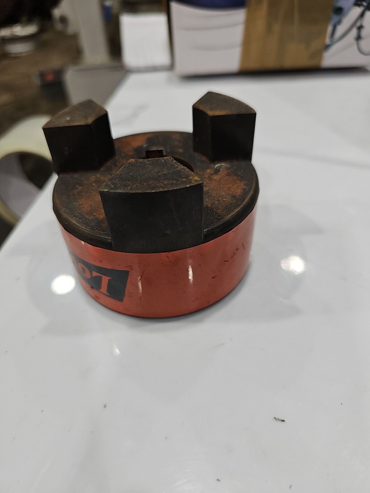 LOVEJOY L-110 1.250 NEW old stock some shelf wear allen set Screw