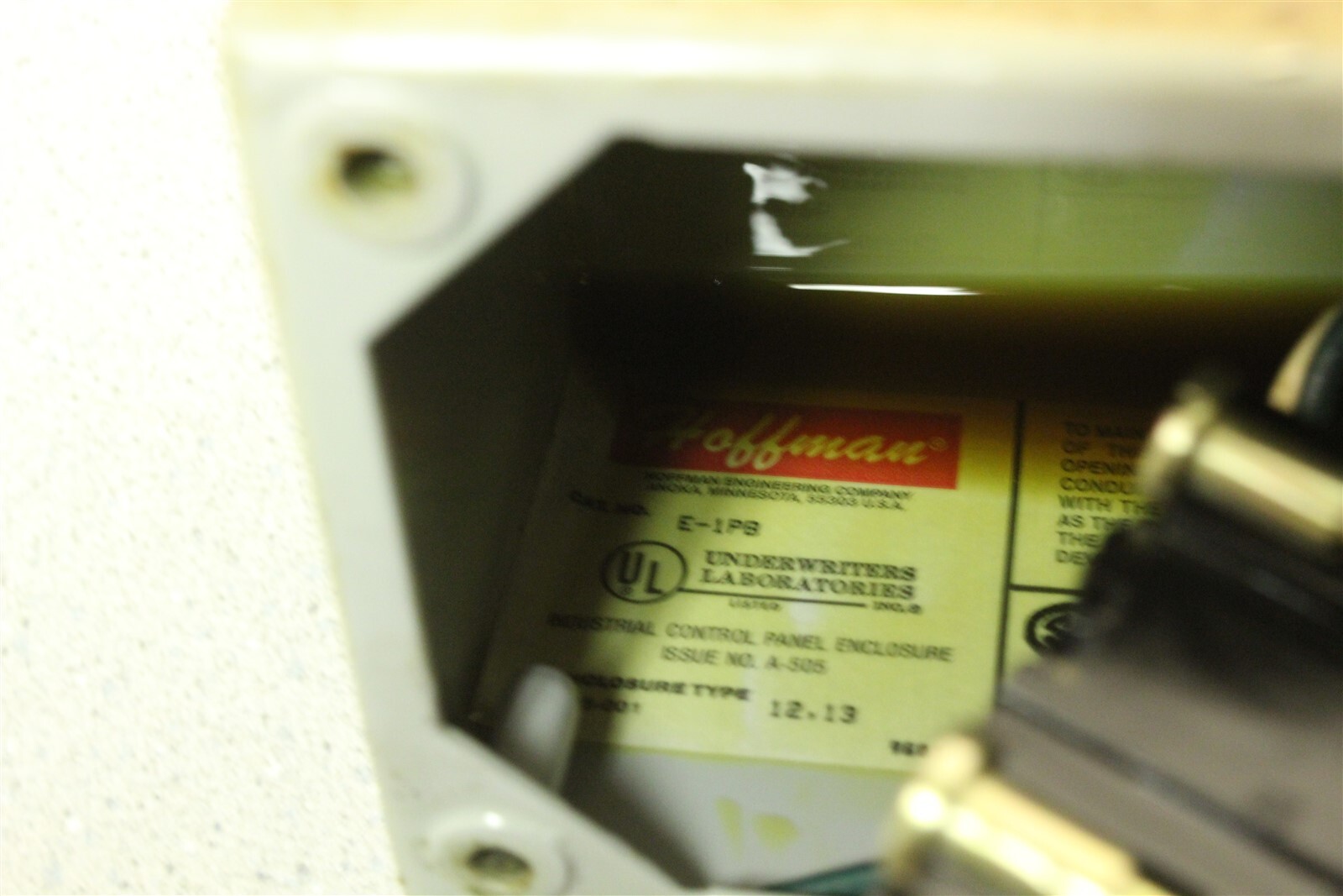 Hoffman E-1PB Emergency Stop Button Enclosure Type 12.13 *FREE SHIPPING*