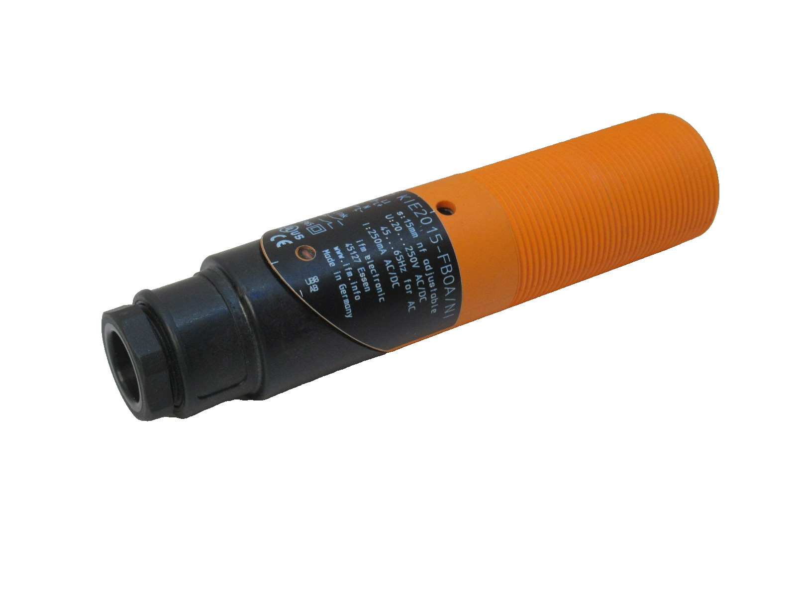 IFM Electronic KI0205 KIE2015-FB0A/NI 20-250V 45/65Hz Proximity Sensor (New)
