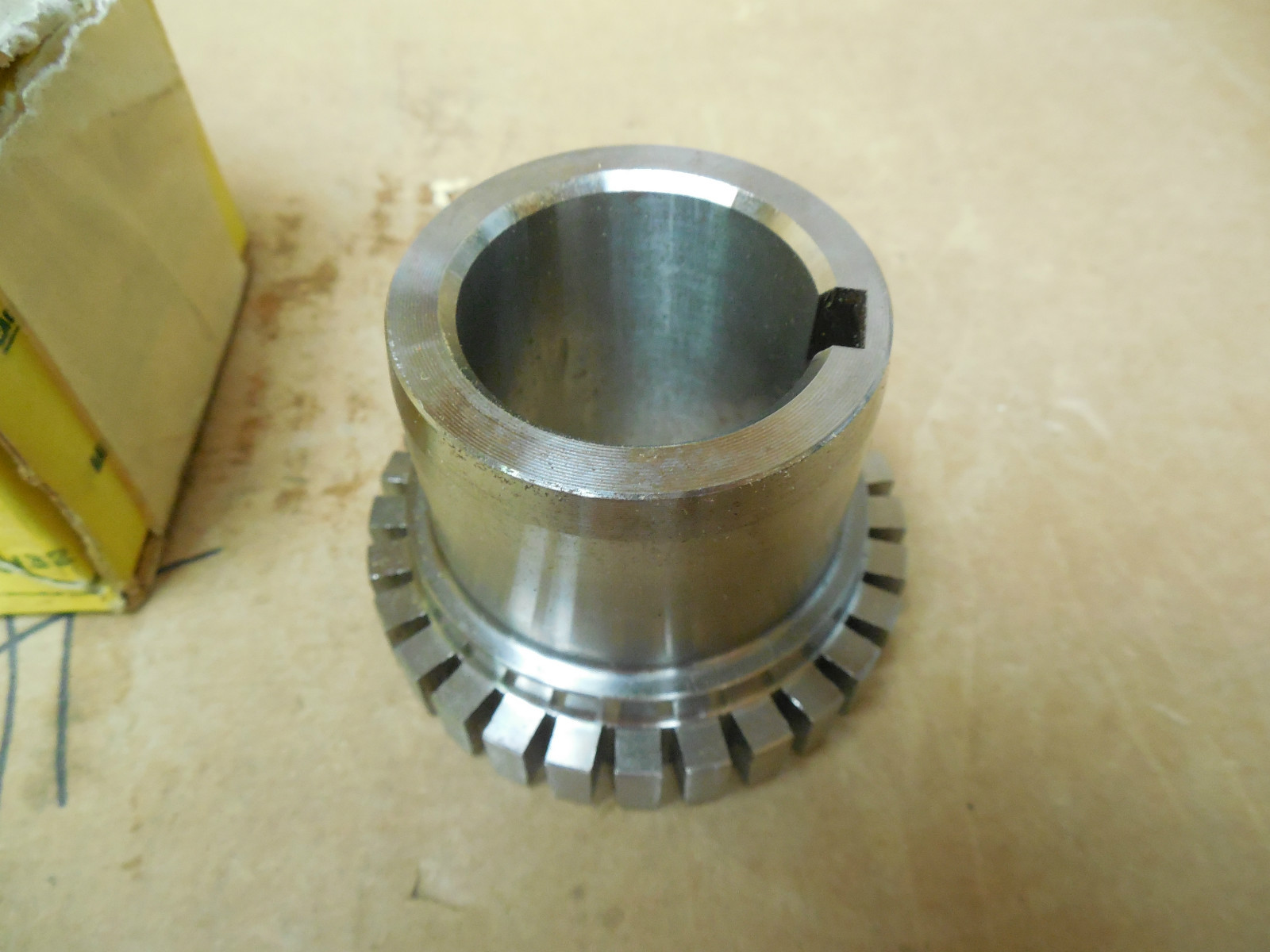Falk Coupling Hub 1030T 1.3750 Keyed Bore New