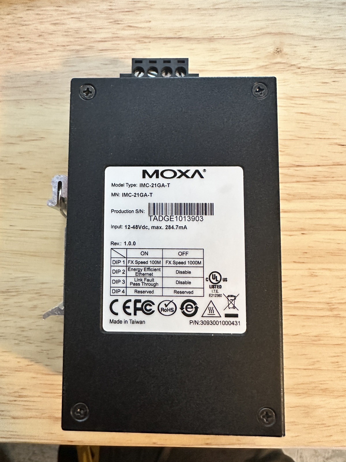 1PC MOXA IMC-21GA-T Wide-Temperature Gigabit Converter with SFP Slot
