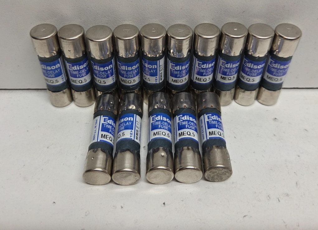 LOT OF 15 NEW NO BOX! EDISON .5A (1/2AMP) 500V FUSES MEQ.5