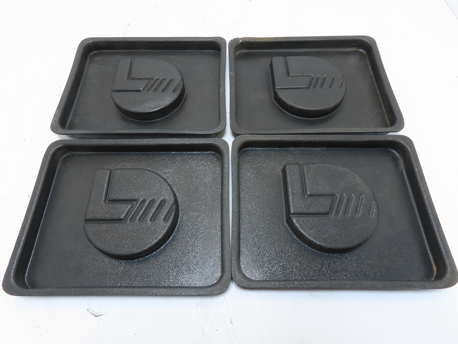 (Qty4) Slide in Plastic Cap for 8″ x 10″ in Steel Tube 1/4″ Wall