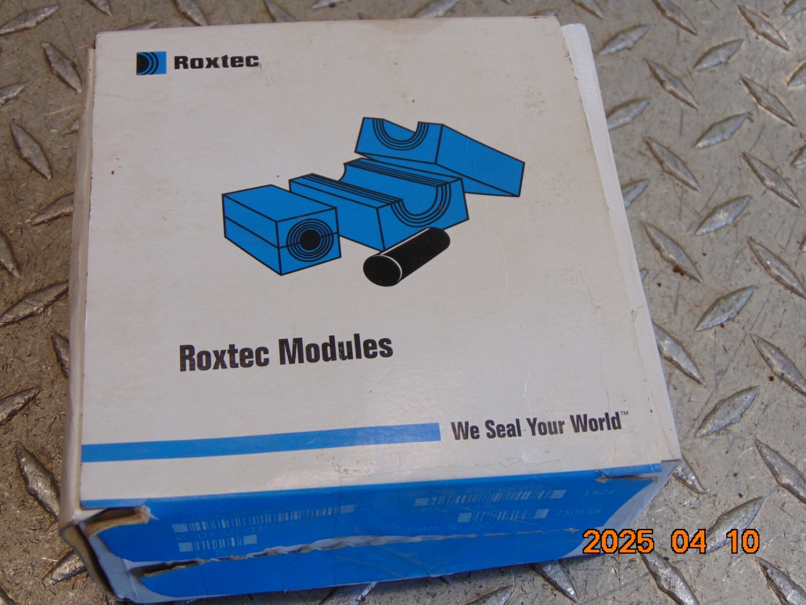 (1) ROXTEC RM 20W40 MODULE – FREE SHIPPING