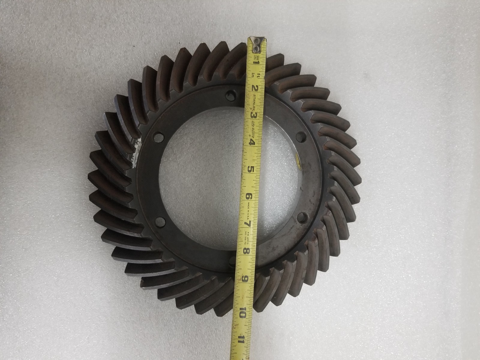 ARROW GEAR 06-16617-D2-B Spiral Bevel Gear 42 Teeth 5-3/8″ ID x 7-1/4″ Bolt Flge