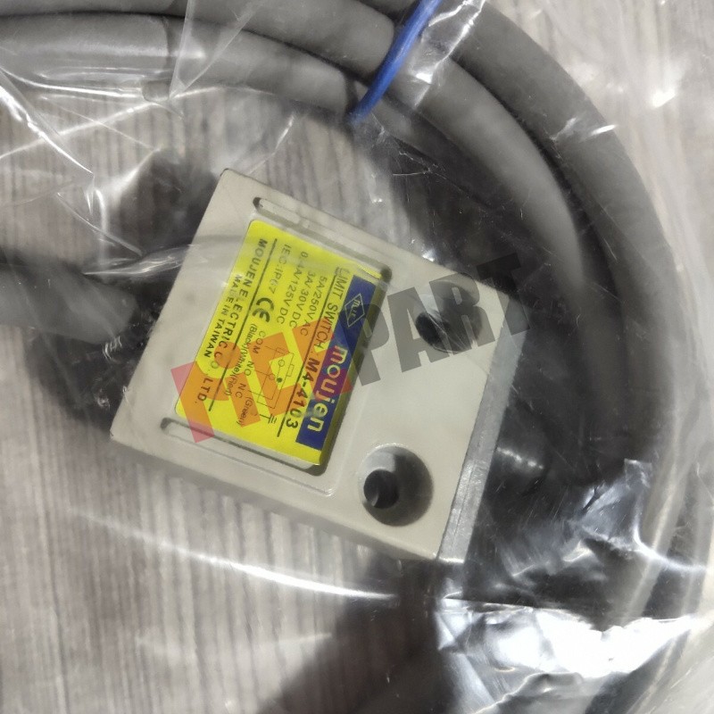 1PC Moujen limit switch limit switch M4-4103