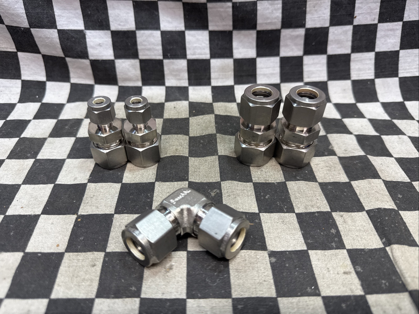 SWAGELOK SS-810-6-4, SS-1010-6-8, SS-810-9, UNION REDUCER, LOT OF 5, SHIPSAMEDAY